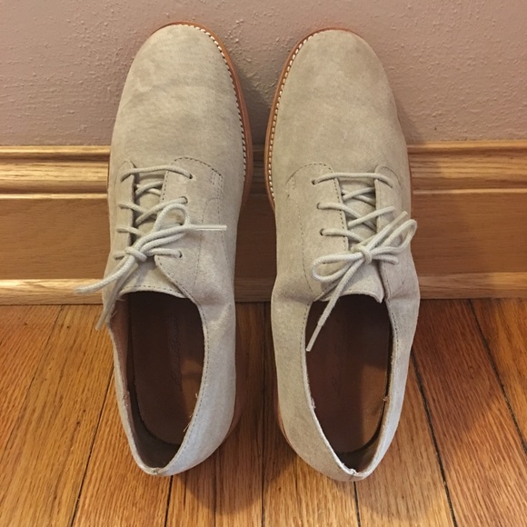 🆕Eddie Bauer Women’s Tan Suede Oxfords 9M - Picture 5 of 5